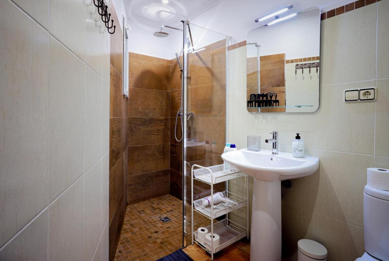 Cozy Apartment Near The Center, Torres De Serrano Valencie Exteriér fotografie